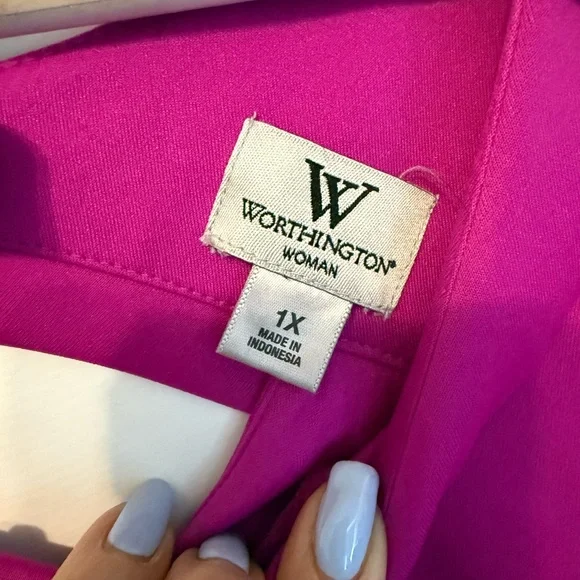 Worthington Fuchsia Sleeveless Blouse - Picture 3 of 3